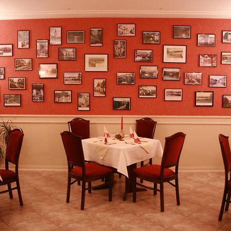 Hotel & Restaurant Maerkische Schweiz باكو المظهر الخارجي الصورة